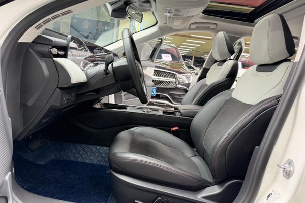 Ford Mondeo 2022, 60300 км, за 16739 USD - фото 36