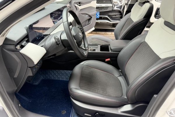 Ford Mondeo 2022, 60300 км, за 16739 USD - фото 23