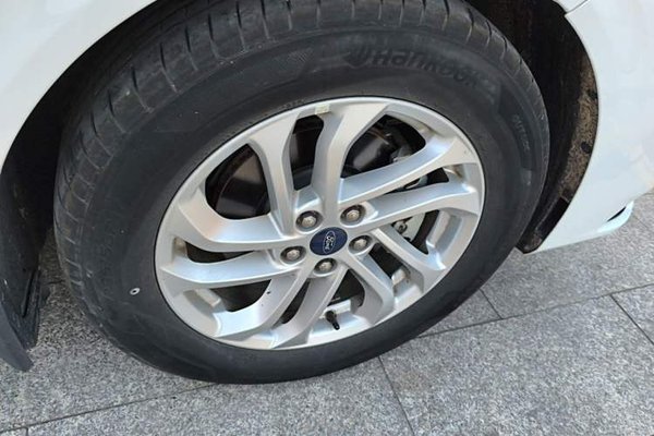 Ford Mondeo 2023, 21900 км, за 14993 USD - фото 8