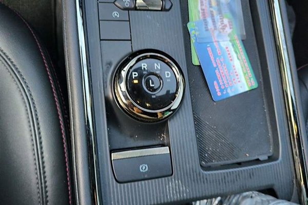 Ford Mondeo 2023, 21900 км, за 14993 USD - фото 14