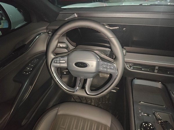 Ford Mondeo 2025, 17600 км, за 17580 USD - фото 13