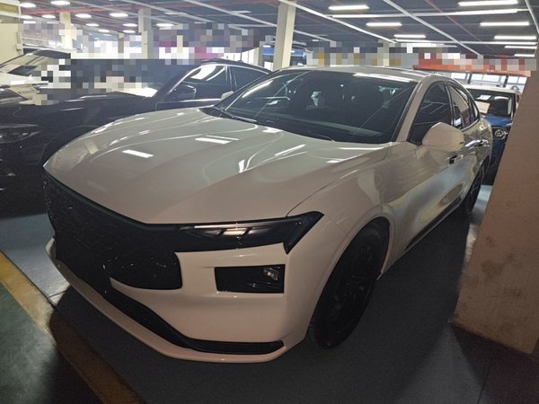 Ford Mondeo · 2025 год