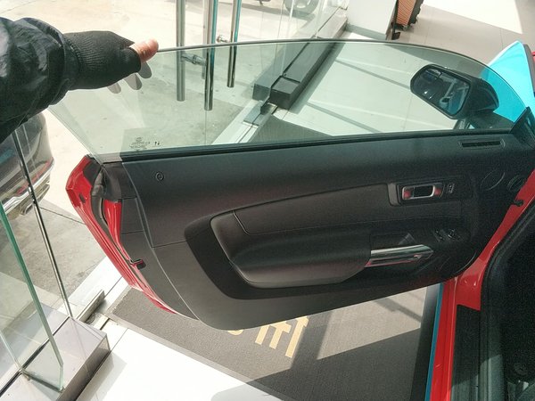 Ford Mustang 2019, 63400 км, за 24136 USD - фото 28