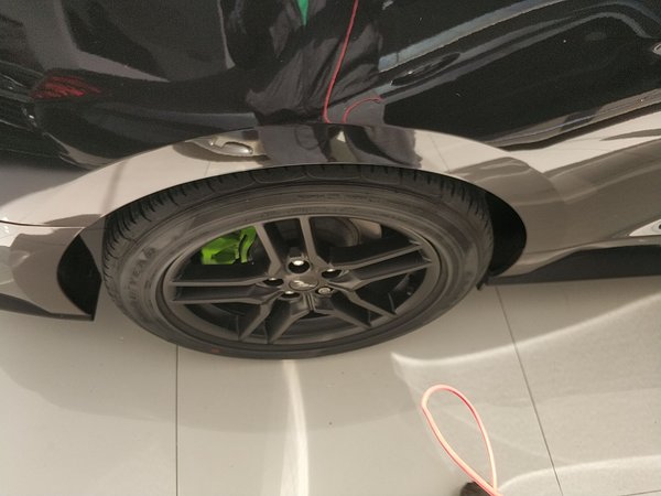 Ford Mustang 2019, 63400 км, за 24136 USD - фото 29