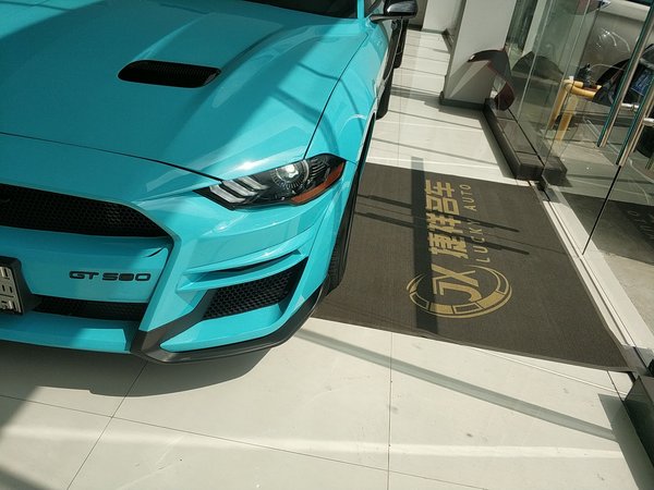 Ford Mustang 2019, 63400 км, за 24136 USD - фото 23