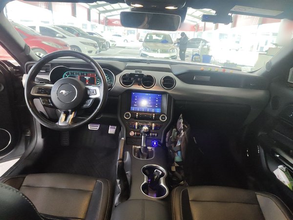 Ford Mustang 2021, 17800 км, за 47668 USD - фото 13