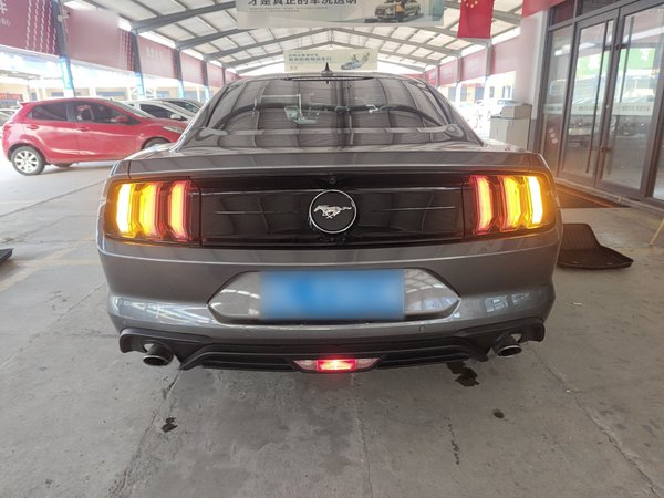Ford Mustang 2021, 17800 км, за 47668 USD