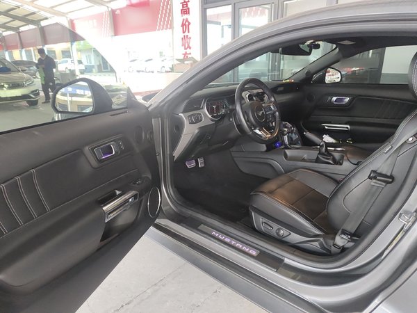 Ford Mustang 2021, 17800 км, за 47668 USD - фото 19