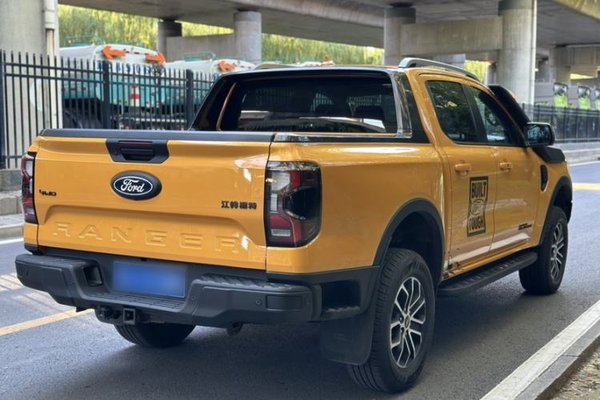 Ford Ranger 2023, 1700 км, за 33286 USD