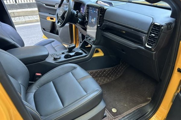 Ford Ranger 2023, 1700 км, за 33286 USD - фото 11