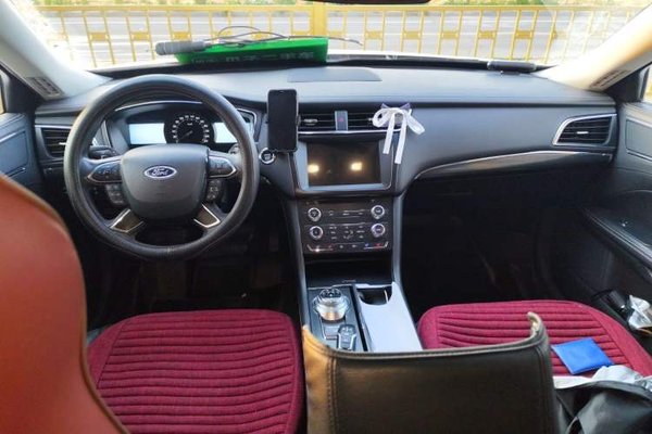 Ford Taurus 2015, 85800 км, за 7832 USD - фото 9