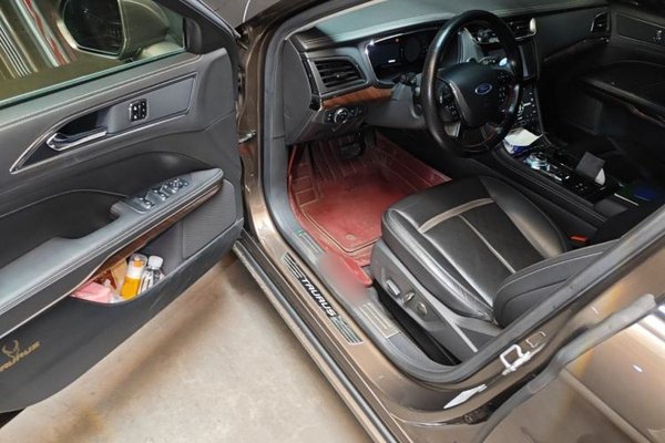 Ford Taurus 2017, 94400 км, за 10163 USD - фото 13
