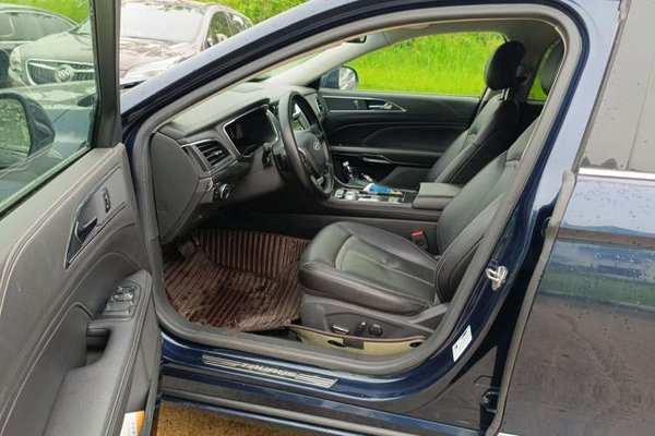 Ford Taurus 2017, 147300 км, за 8994 USD - фото 19
