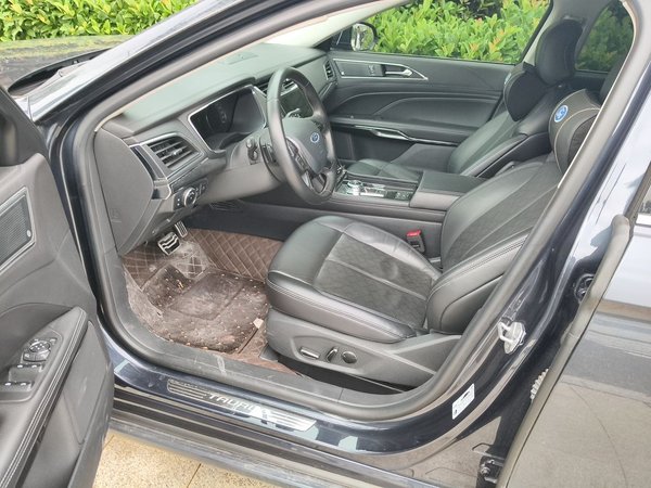 Ford Taurus 2019, 44300 км, за 1436 USD - фото 12