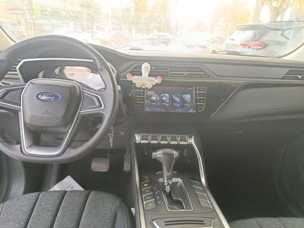 Ford Territory 2019, 50400 км, за 7257 USD