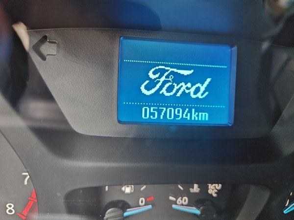 Ford Tourneo Custom 2020, 57000 км, за 16076 USD - фото 13