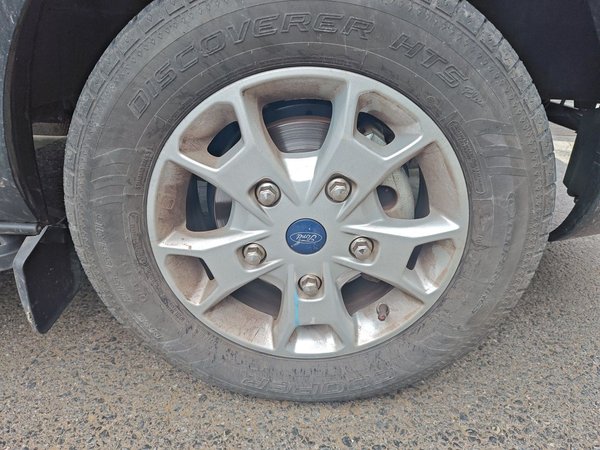 Ford Tourneo Custom 2020, 57000 км, за 16076 USD - фото 8
