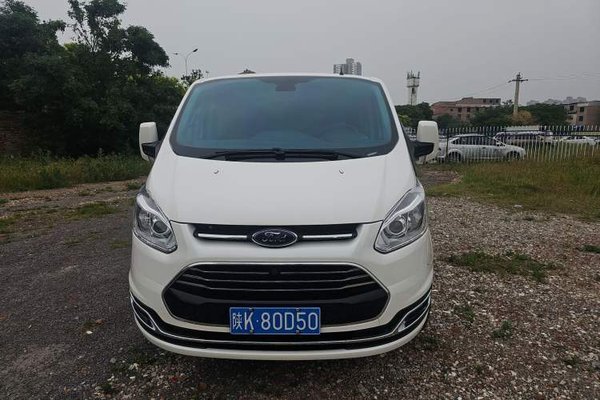 Ford Tourneo Custom 2020, 56800 км, за 17661 USD