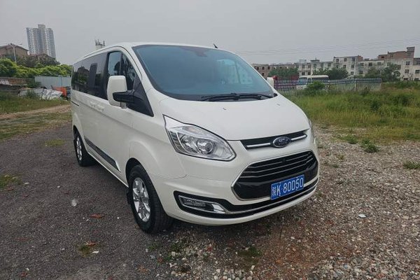 Ford Tourneo Custom 2020, 56800 км, за 17661 USD