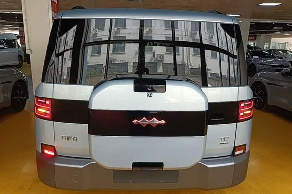 Formula Leopard Tai 7 2025, 300 км, за 28119 USD