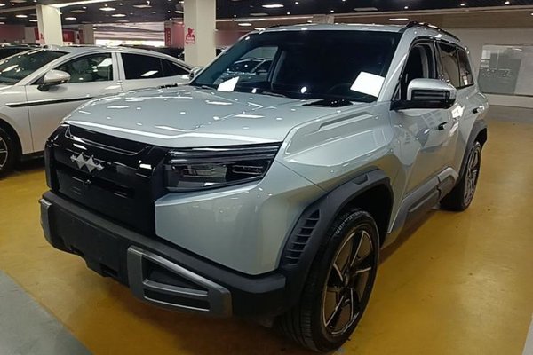 Formula Leopard Titanium 3 · 2025 год