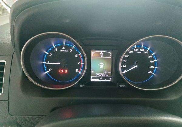 Forthing Joyear X3 2017, 25300 км, за 3935 USD