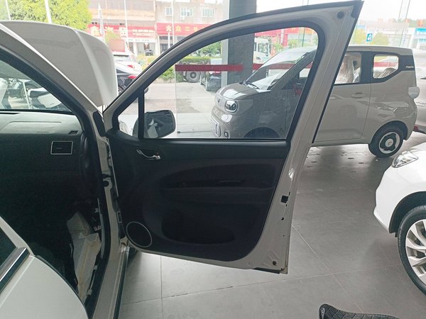 Forthing Joyear X3 2017, 25300 км, за 3935 USD - фото 12