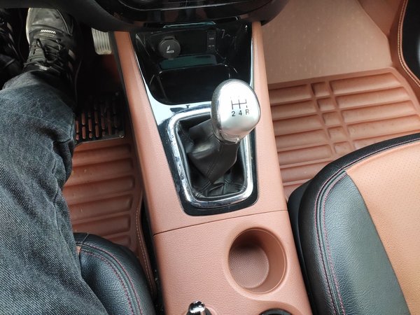 Forthing Joyear X5 2013, 79400 км, за 3275 USD - фото 17