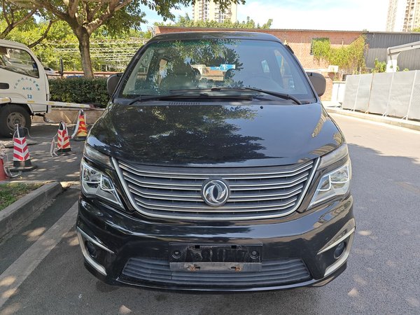 FORTHING Lingzhi 2019 M5L 1.6L 7-Seater Luxury Model China VI Standard, 2019 года