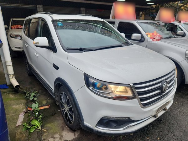 FORTHING SX6 2016 1.6L manual luxury version, 2016 года