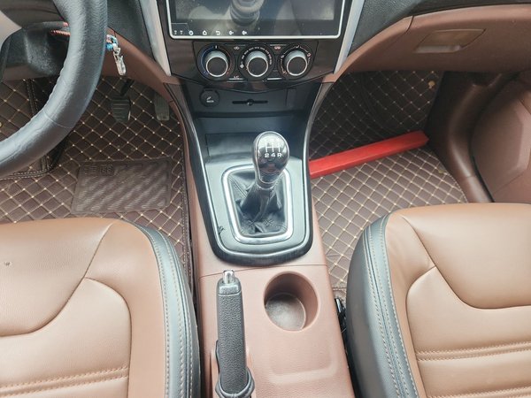 Forthing SX6 2016, 92100 км, за 3851 USD - фото 17