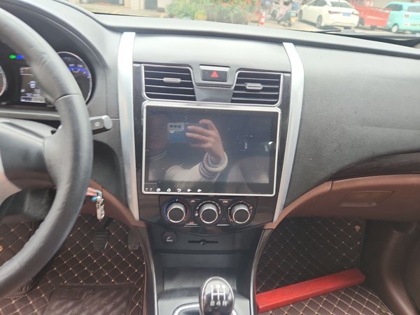 Forthing SX6 2016, 92100 км, за 3851 USD - фото 16