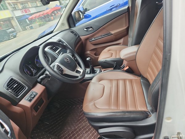 Forthing SX6 2016, 92100 км, за 3851 USD - фото 18