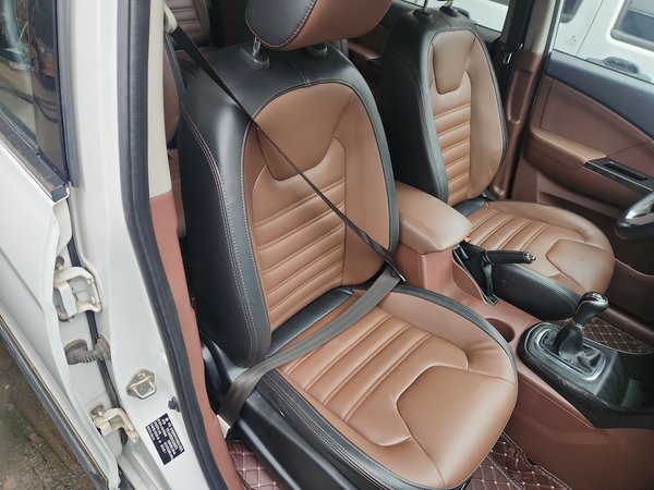 Forthing SX6 2016, 92100 км, за 3851 USD - фото 23