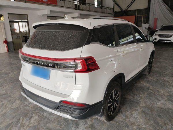 Forthing T5 2022, 18200 км, за 6226 USD - фото 6