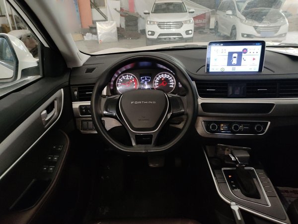 Forthing T5 2022, 18200 км, за 6226 USD - фото 10