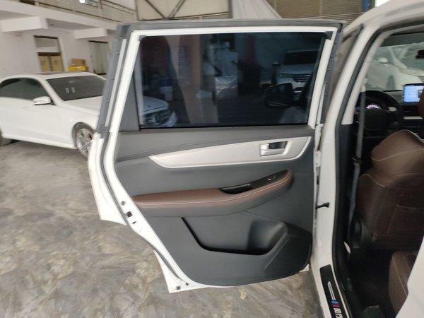 Forthing T5 2022, 18200 км, за 6226 USD - фото 28