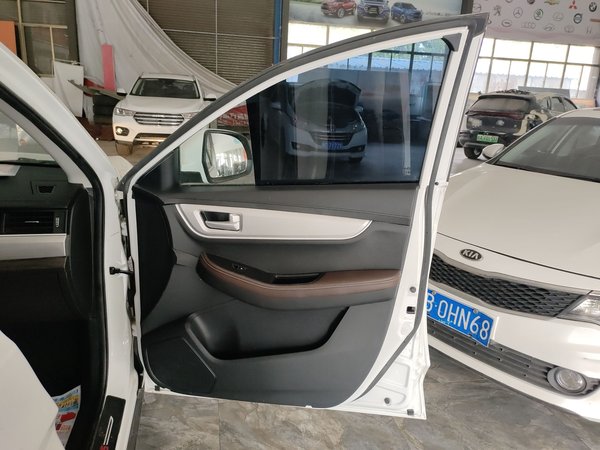 Forthing T5 2022, 18200 км, за 6226 USD - фото 25