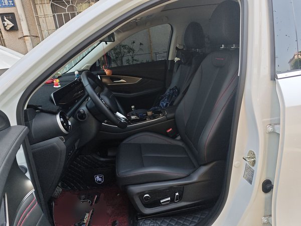 Forthing T5 2021, 10200 км, за 8281 USD - фото 16