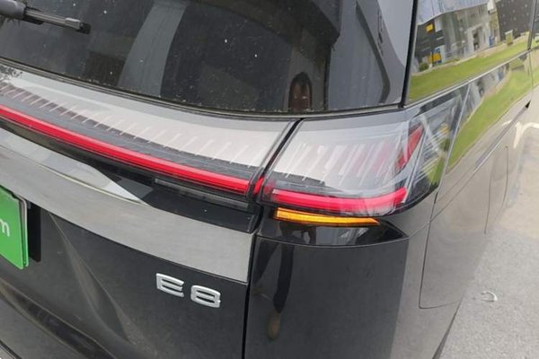 GAC Trumpchi E8 New Energy 2024, 10200 км, за 27461 USD - фото 9