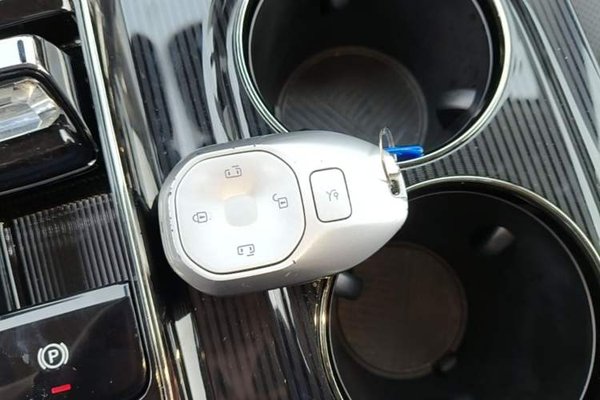 GAC Trumpchi E8 New Energy 2024, 10200 км, за 27461 USD - фото 23