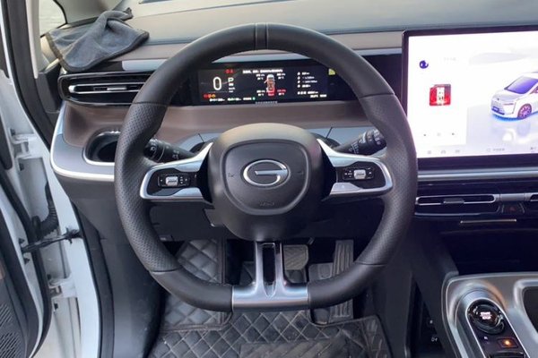 GAC Trumpchi E8 New Energy 2024, 48100 км, за 20633 USD - фото 7