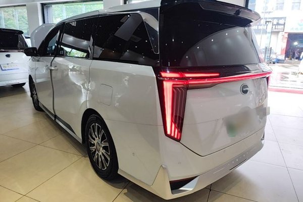 GAC Trumpchi E9 2023, 40800 км, за 29209 USD