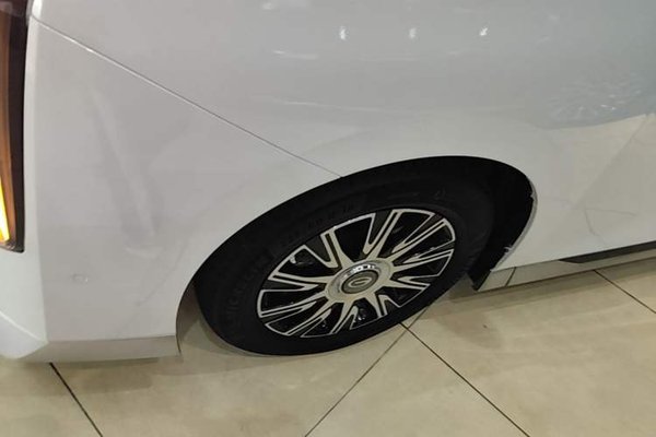 GAC Trumpchi E9 2023, 40800 км, за 29209 USD