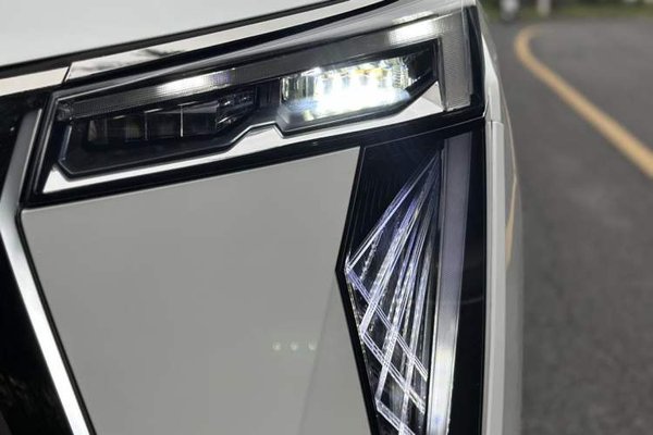 GAC Trumpchi E9 2023, 40800 км, за 29209 USD - фото 24