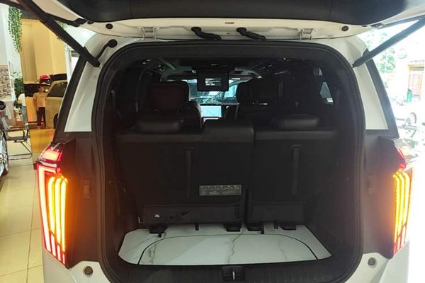 GAC Trumpchi E9 2023, 40800 км, за 29209 USD - фото 16