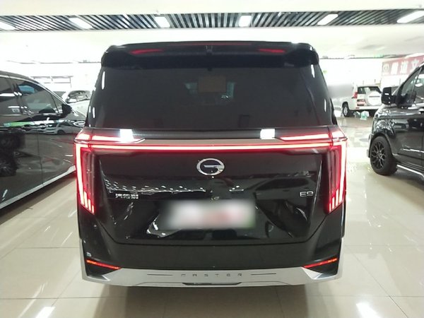 GAC Trumpchi E9 2024, 48000 км, за 35241 USD