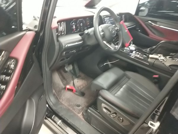 GAC Trumpchi E9 2024, 48000 км, за 35241 USD - фото 19