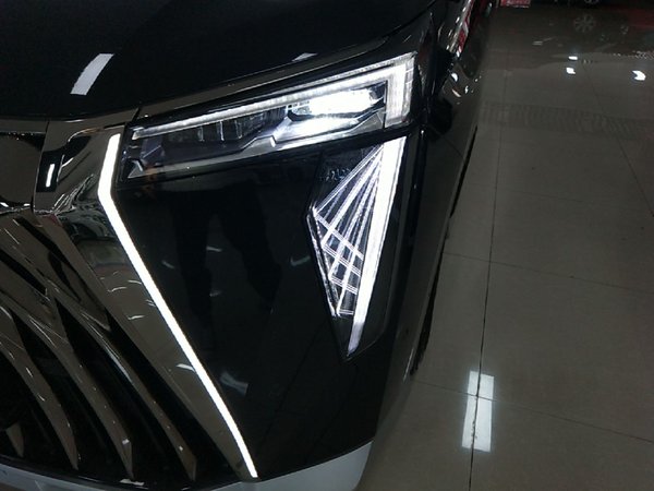 GAC Trumpchi E9 2024, 48000 км, за 35241 USD - фото 9