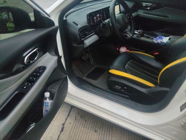 GAC Trumpchi EMPOW 2021, 34000 км, за 10735 USD - фото 17